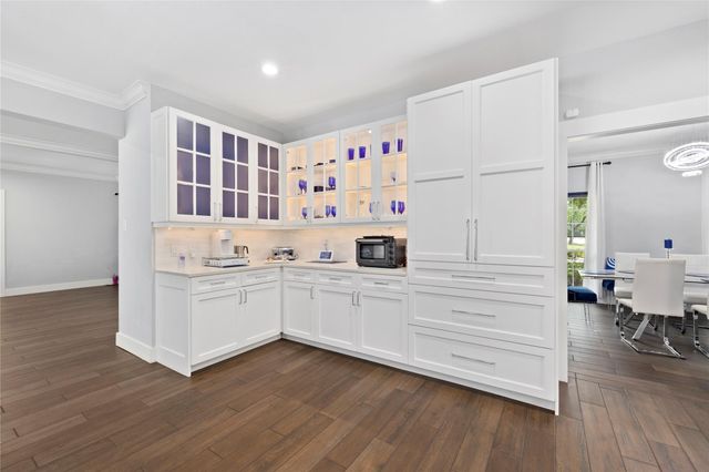 10822 Elmdale Drive, Houston, TX 77070