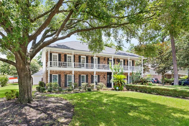 10822 Elmdale Drive, Houston, TX 77070