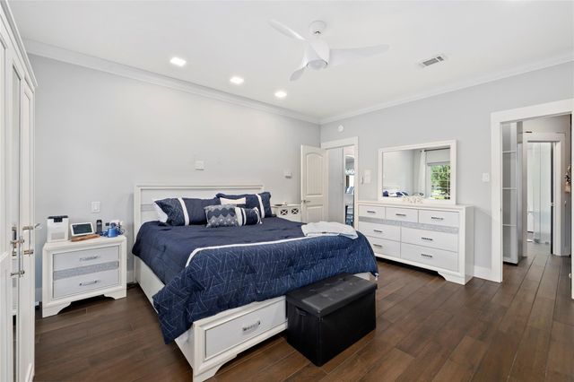 10822 Elmdale Drive, Houston, TX 77070