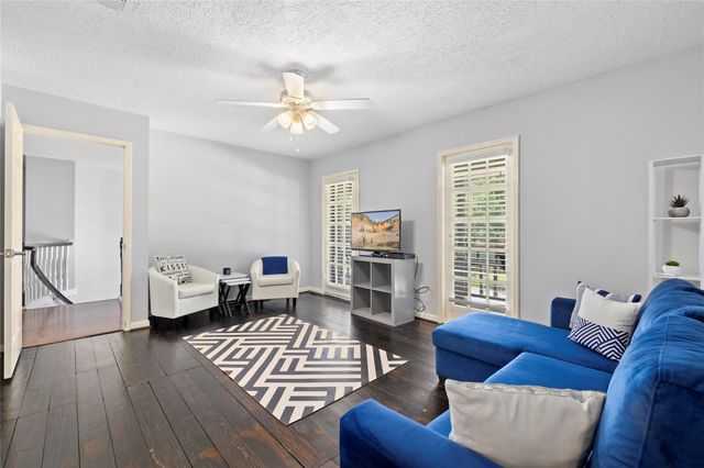 10822 Elmdale Drive, Houston, TX 77070