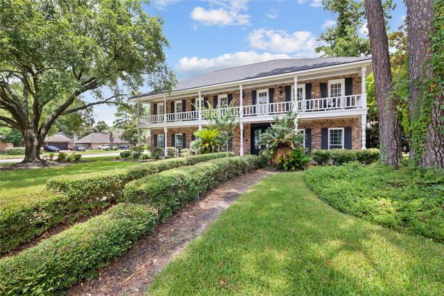 10822 Elmdale Drive, Houston, TX 77070