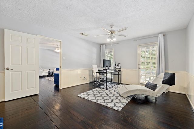 10822 Elmdale Drive, Houston, TX 77070