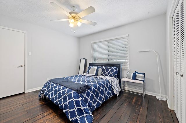 10822 Elmdale Drive, Houston, TX 77070