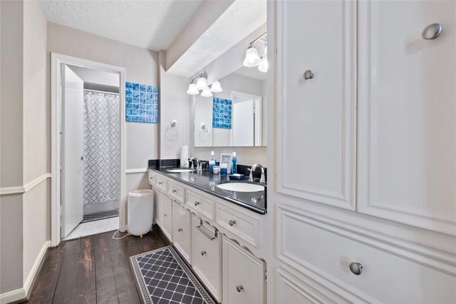 10822 Elmdale Drive, Houston, TX 77070