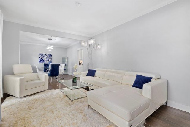 10822 Elmdale Drive, Houston, TX 77070