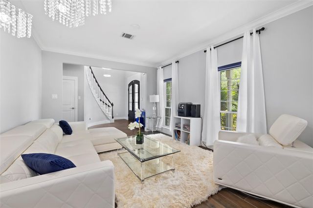 10822 Elmdale Drive, Houston, TX 77070