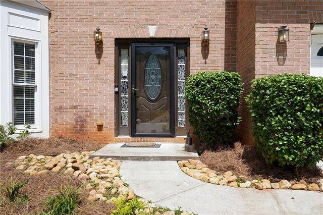 272 Birchmore Walk, Lawrenceville, GA 30044