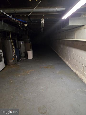 918 KINGS HWY, Haddon Heights, NJ 08035