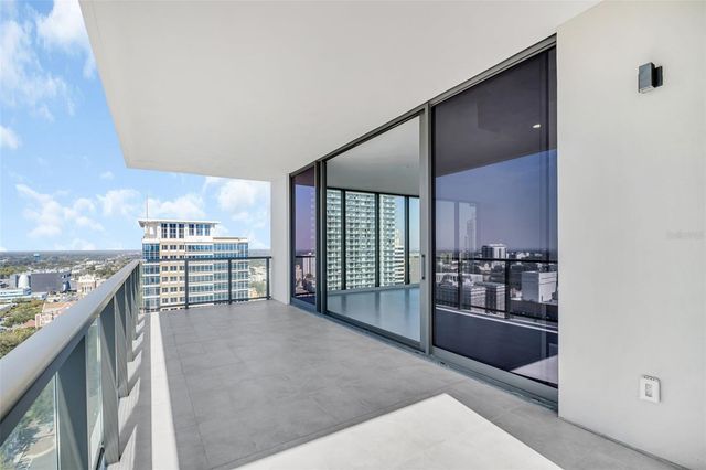 275 1ST AVENUE S 2001, St Petersburg, FL 33701