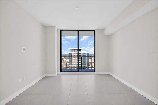 275 1ST AVENUE S 2001, St Petersburg, FL 33701