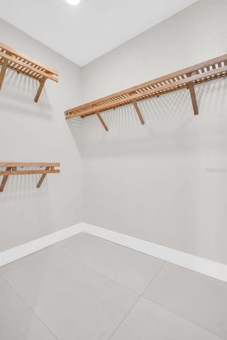 275 1ST AVENUE S 2001, St Petersburg, FL 33701