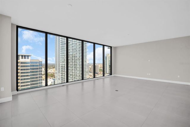 275 1ST AVENUE S 2001, St Petersburg, FL 33701