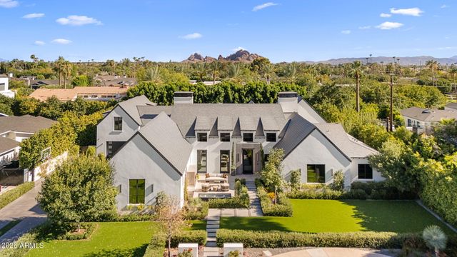5843 E CALLE DEL SUD --, Phoenix, AZ 85018