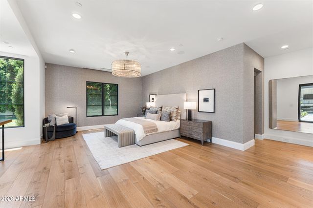5843 E CALLE DEL SUD --, Phoenix, AZ 85018