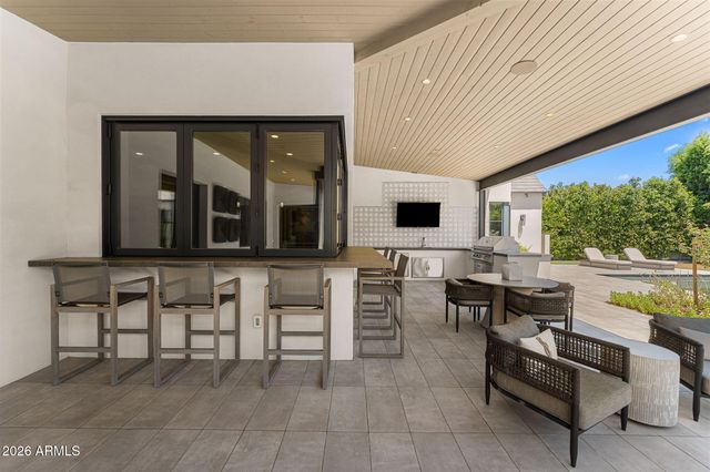 5843 E CALLE DEL SUD --, Phoenix, AZ 85018