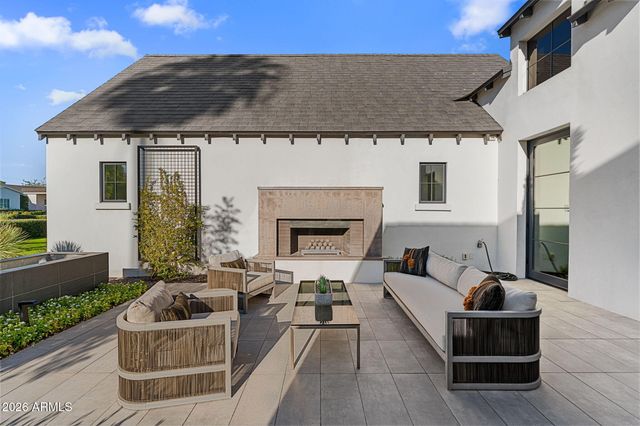 5843 E CALLE DEL SUD --, Phoenix, AZ 85018