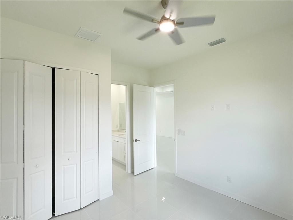 Image 24 of property listing at 4005 NW 22nd ST, Cape Coral, FL 33993