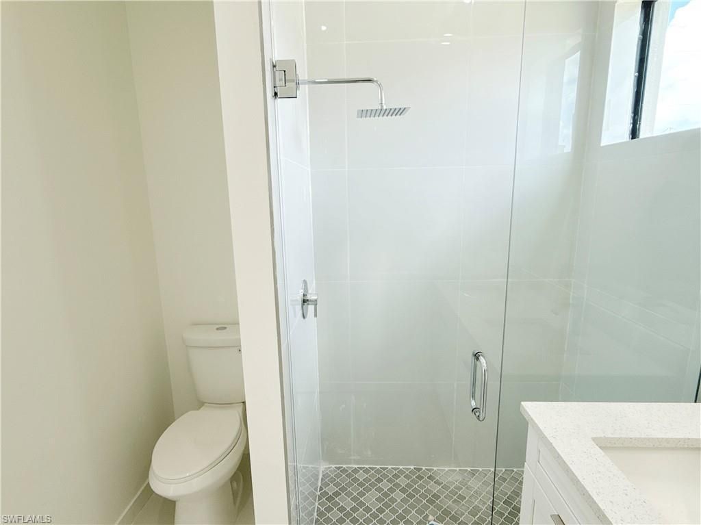 Image 39 of property listing at 4005 NW 22nd ST, Cape Coral, FL 33993