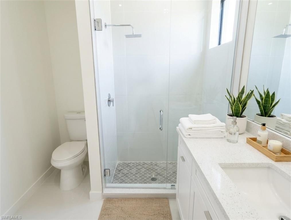 Image 40 of property listing at 4005 NW 22nd ST, Cape Coral, FL 33993