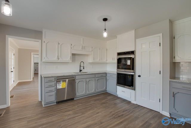 10139 Dunbarton Drive, Huntsville, AL 35803