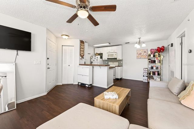 2569 GRASSY POINT DRIVE 207, Lake Mary, FL 32746