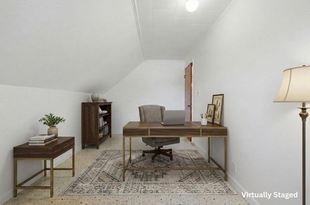 6 Meadowbrook Rd, Hudson, MA 01749