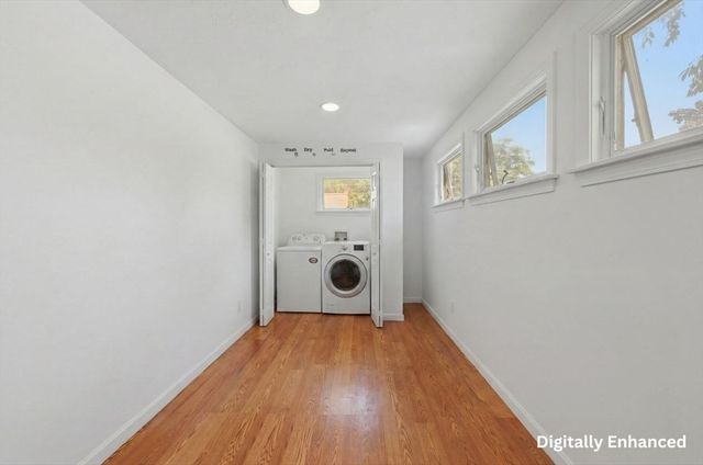 6 Meadowbrook Rd, Hudson, MA 01749