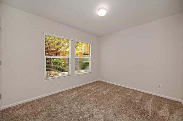 10840 Nederland Way, Rancho Cordova, CA 95670