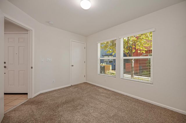 10840 Nederland Way, Rancho Cordova, CA 95670