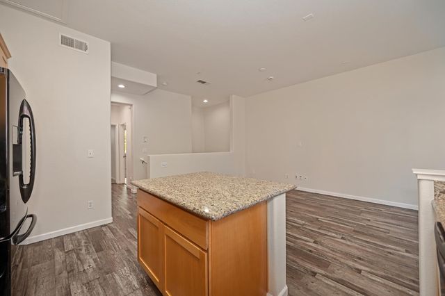 10840 Nederland Way, Rancho Cordova, CA 95670