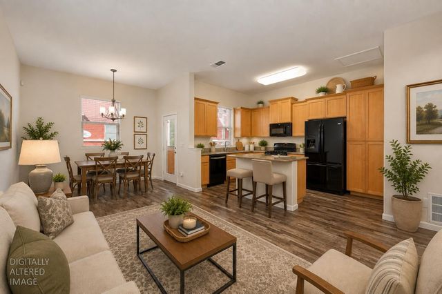 10840 Nederland Way, Rancho Cordova, CA 95670
