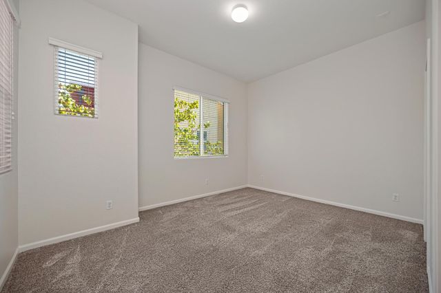 10840 Nederland Way, Rancho Cordova, CA 95670