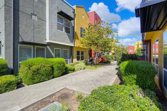 10840 Nederland Way, Rancho Cordova, CA 95670