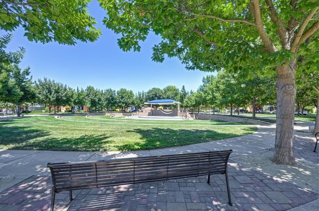 10840 Nederland Way, Rancho Cordova, CA 95670