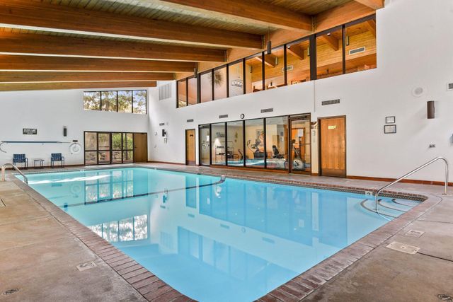 7250 Lewis Ridge Parkway 107, Edina, MN 55439