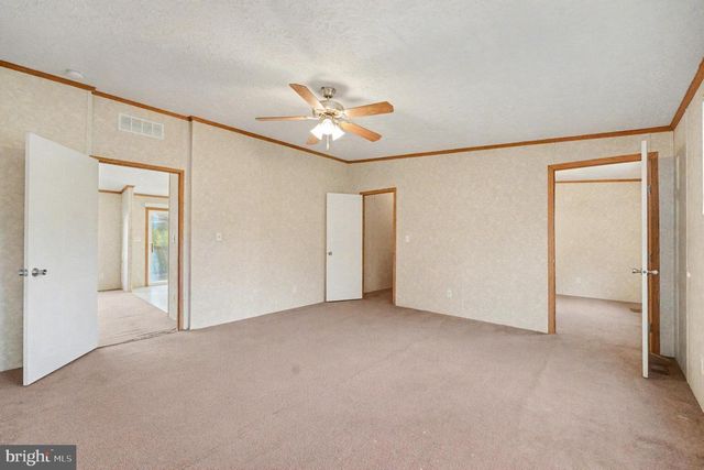 11370 WOODLAND DR, Unionville, VA 22567