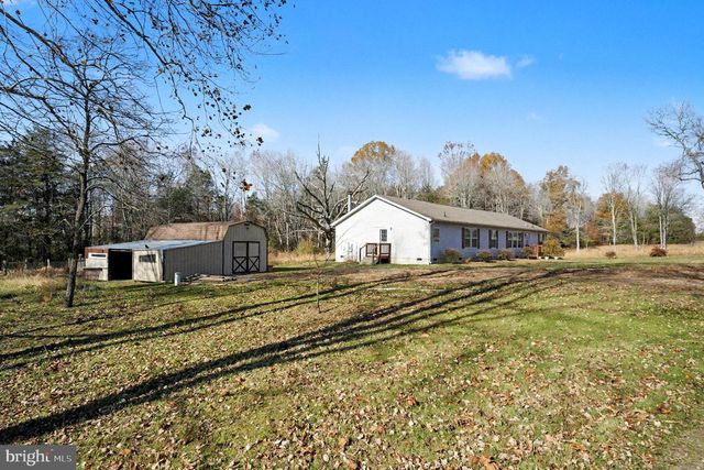 11370 WOODLAND DR, Unionville, VA 22567
