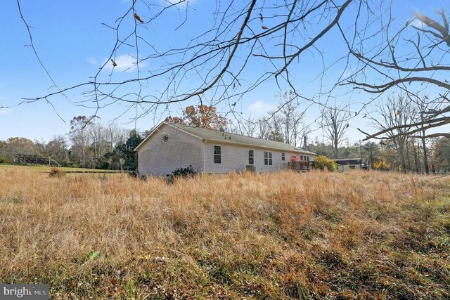 11370 WOODLAND DR, Unionville, VA 22567