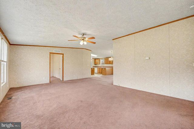 11370 WOODLAND DR, Unionville, VA 22567