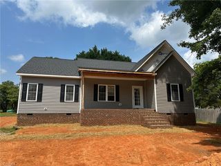 130 S Valley Street, Liberty, NC 27298