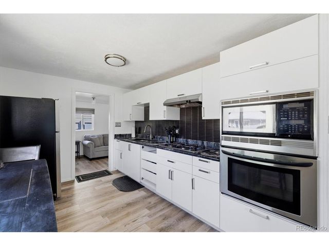 3113 W Jefferson Ave, Englewood, CO 80110