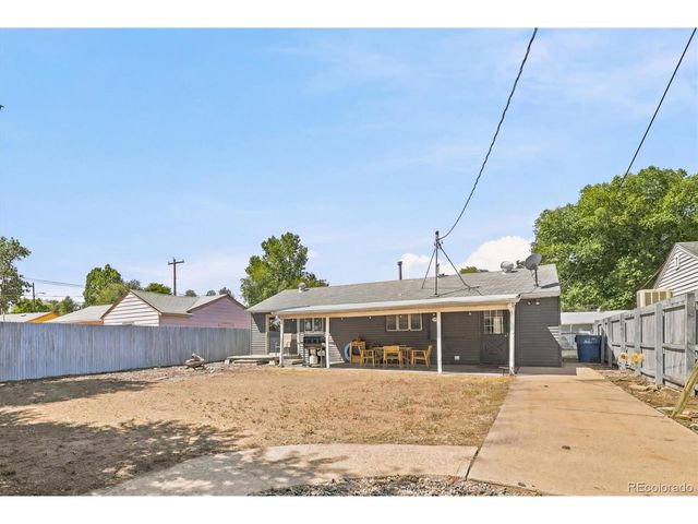 3113 W Jefferson Ave, Englewood, CO 80110