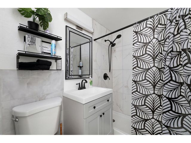3113 W Jefferson Ave, Englewood, CO 80110