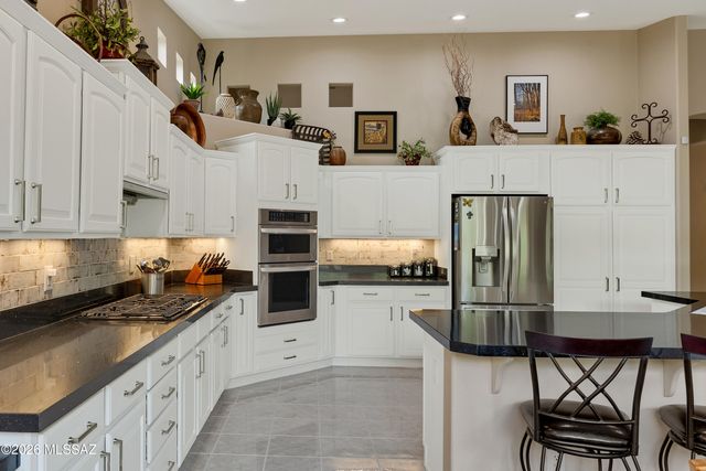 63704 E Desert Peak Drive, Tucson, AZ 85739