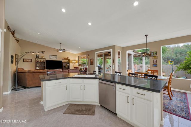 63704 E Desert Peak Drive, Tucson, AZ 85739