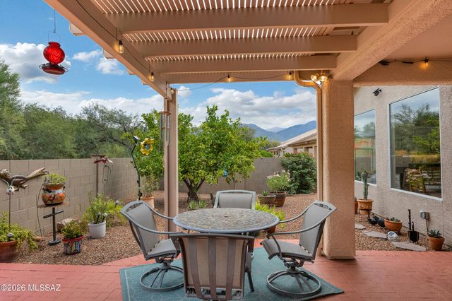 63704 E Desert Peak Drive, Tucson, AZ 85739