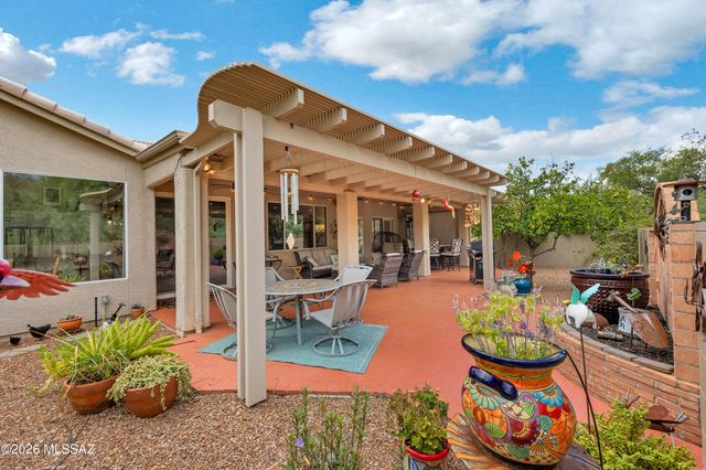 63704 E Desert Peak Drive, Tucson, AZ 85739