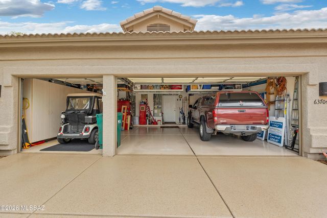 63704 E Desert Peak Drive, Tucson, AZ 85739
