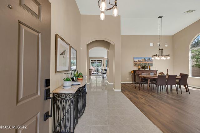 63704 E Desert Peak Drive, Tucson, AZ 85739