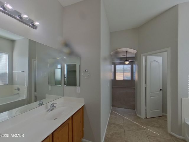 17601 N VERA CRUZ Avenue, Maricopa, AZ 85139